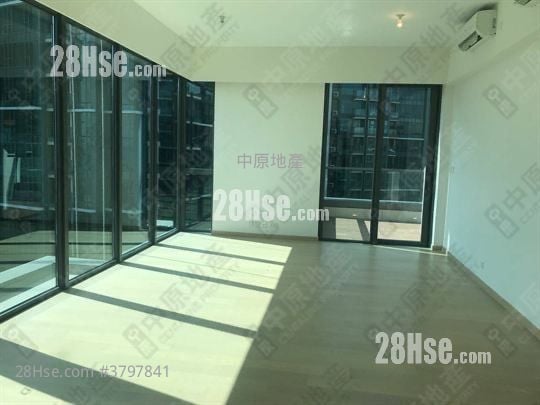 The Bloomsway Rental 1,213 ft²