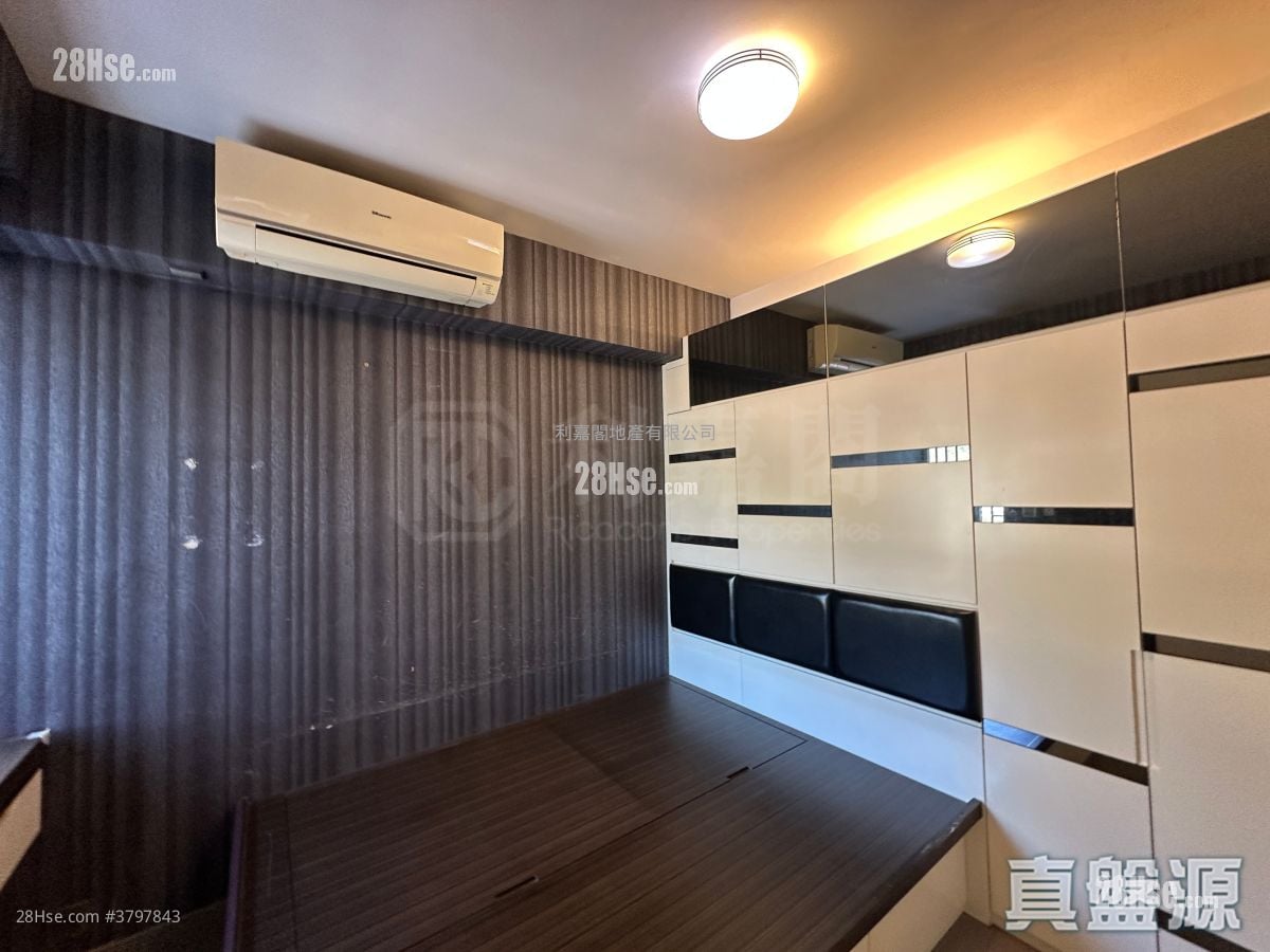 丽都花园 售盘 3 房 617 平方尺