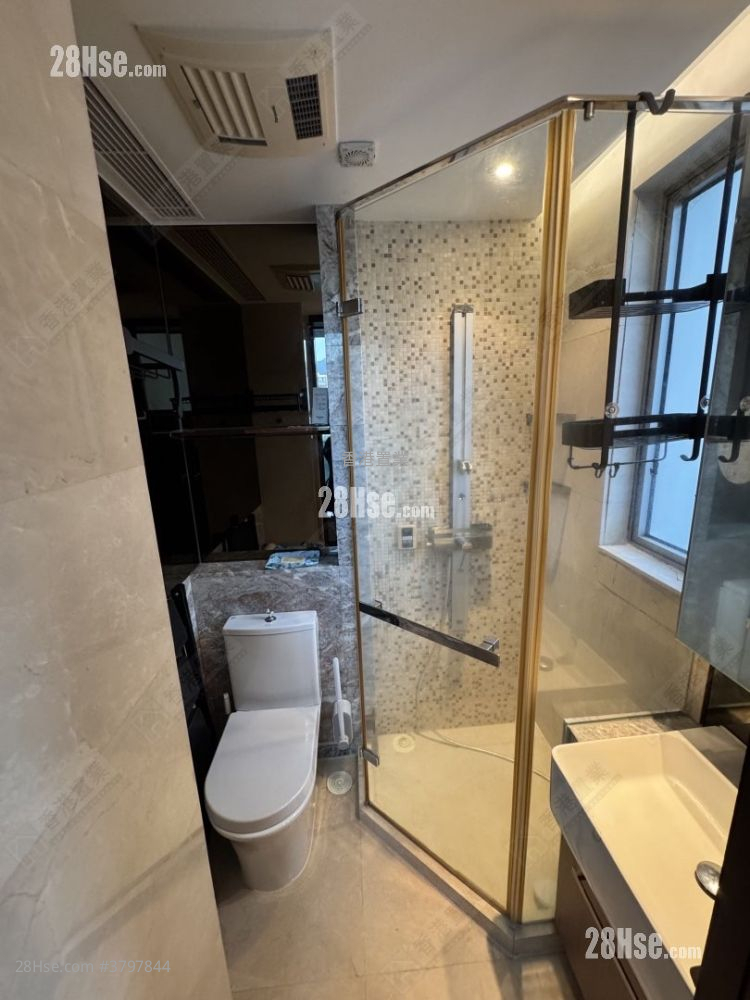 Park Ivy Sell 1 Bedroom , 1 Bathroom 320 ft²