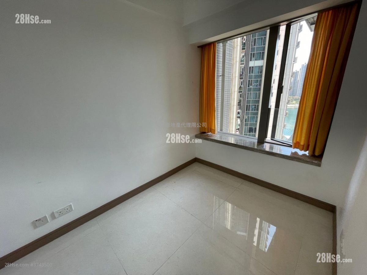 Ocean Pride Sell 2 Bedrooms , 1 Bathroom 526 ft²