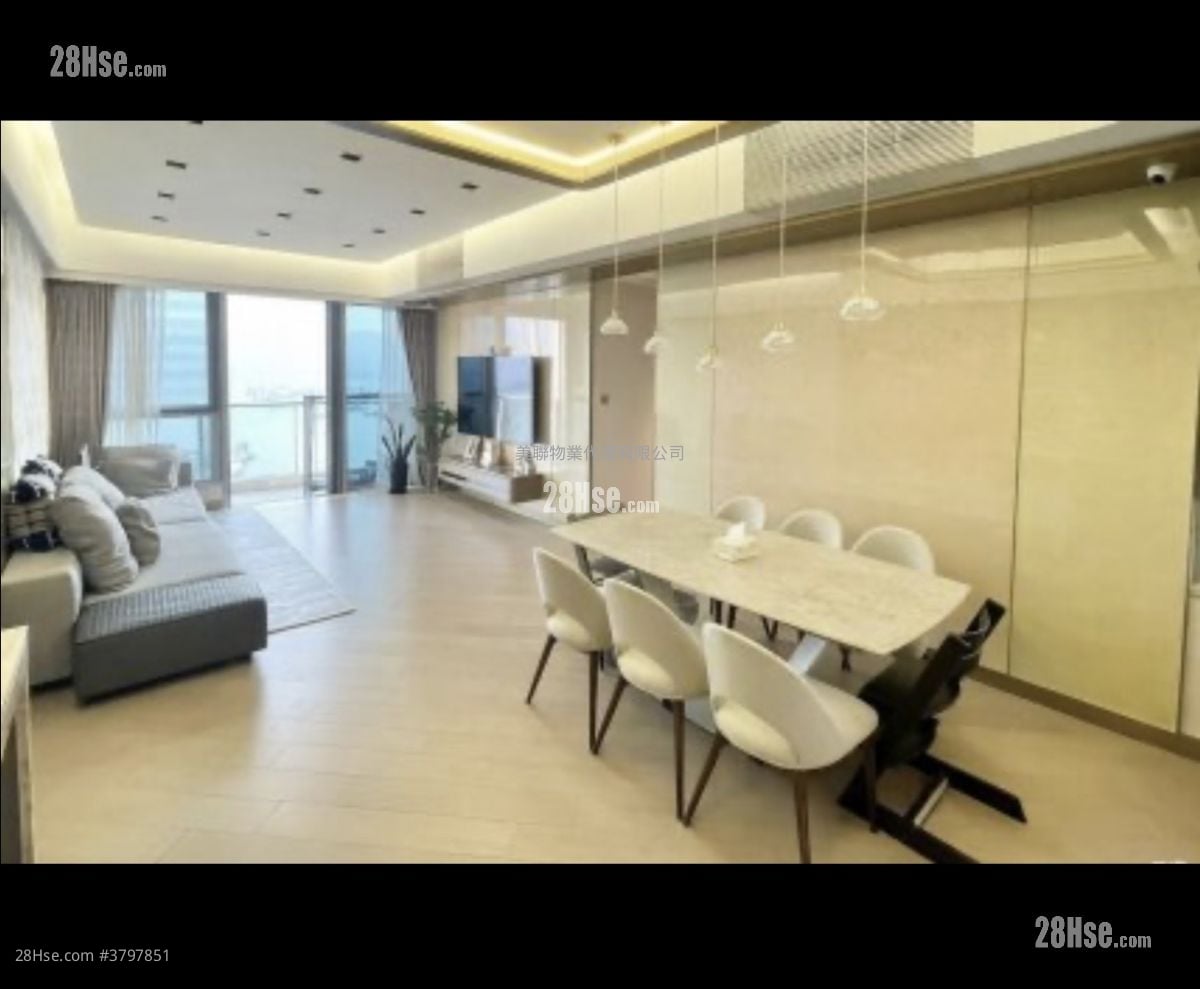 Cullinan West Rental 4 Bedrooms , 2 Bathrooms 1,515 ft²