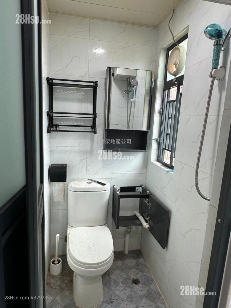 福德街 租盘 开放式间隔 , 1 浴室 100 平方尺