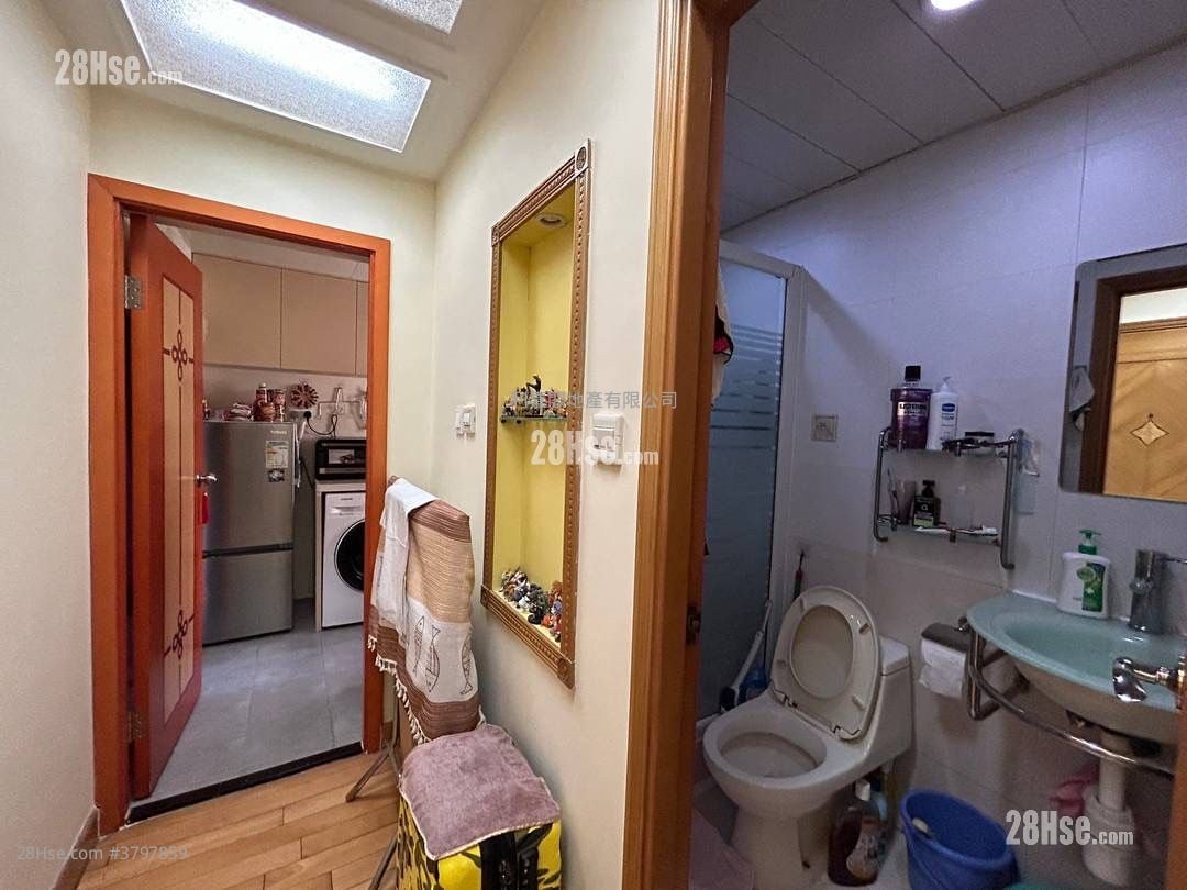 青泰苑 售盘 2 房 401 平方尺