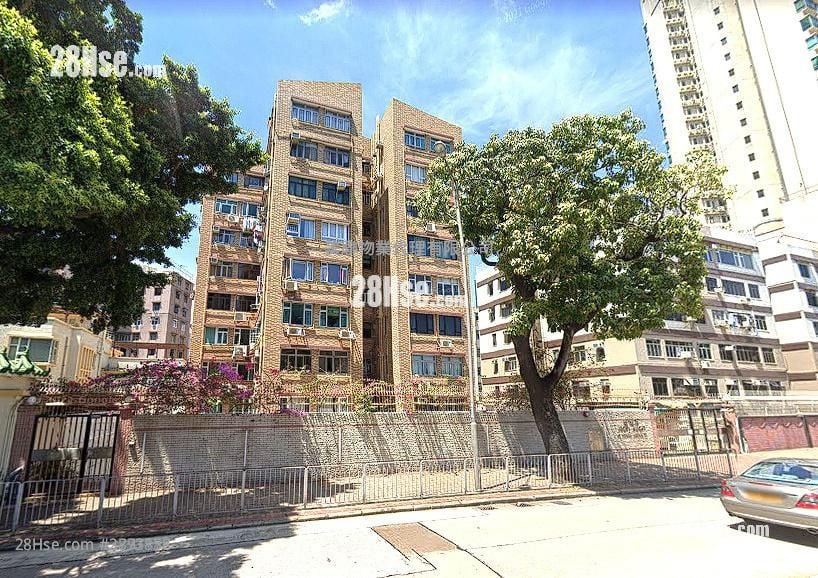 Peony Height Sell 3 Bedrooms , 1 Bathroom 540 ft²