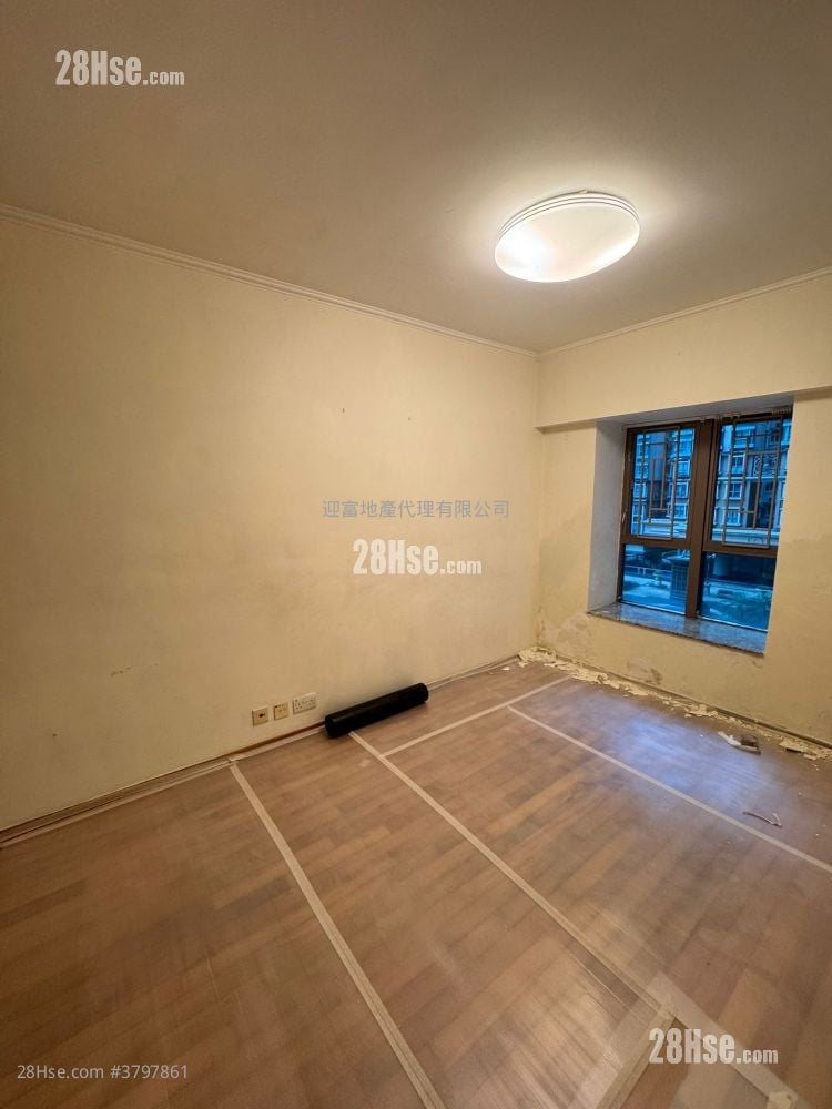 海逸豪园 租盘 3 房 , 2 浴室 880 平方尺