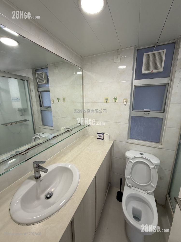 Serenity Park Rental 3 Bedrooms , 2 Bathrooms 590 ft²