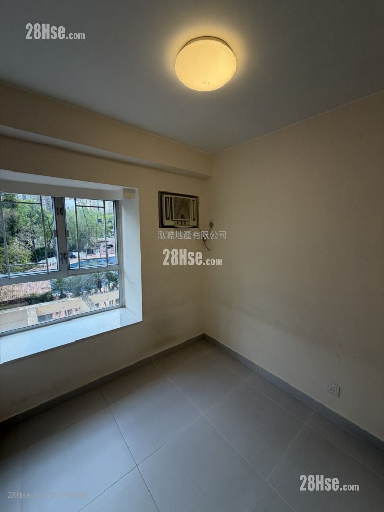 Serenity Park Rental 3 Bedrooms , 2 Bathrooms 590 ft²