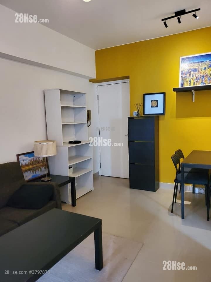 Tonnochy Towers Sell 2 Bedrooms , 1 Bathroom 354 ft²