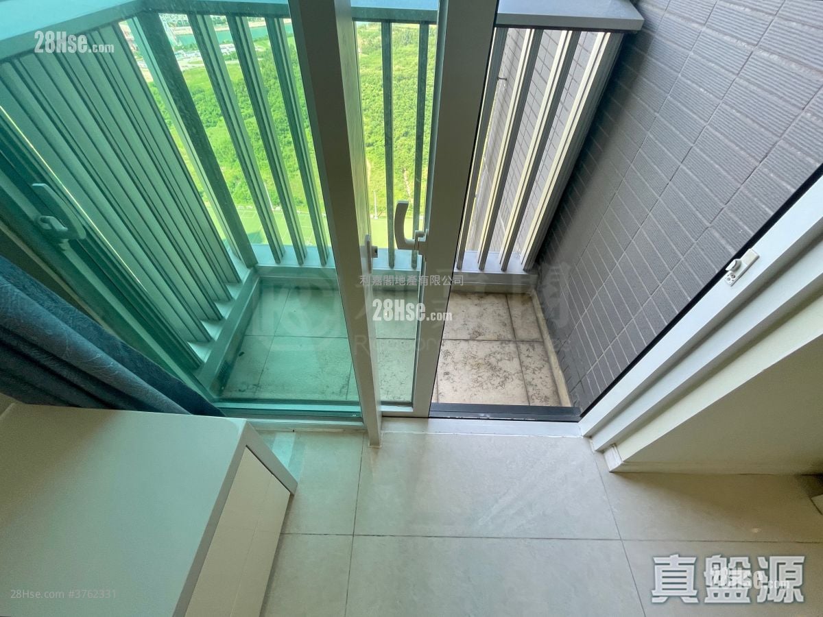 致蓝天 售盘 4 房 , 3 浴室 930 平方尺