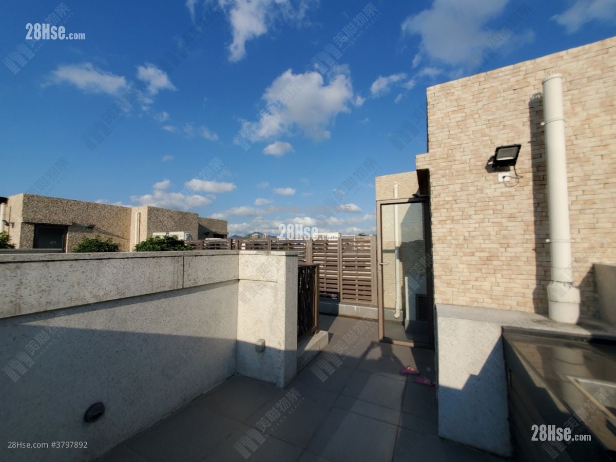 娉廷 售盘 4 房 , 3 浴室 1,589 平方尺