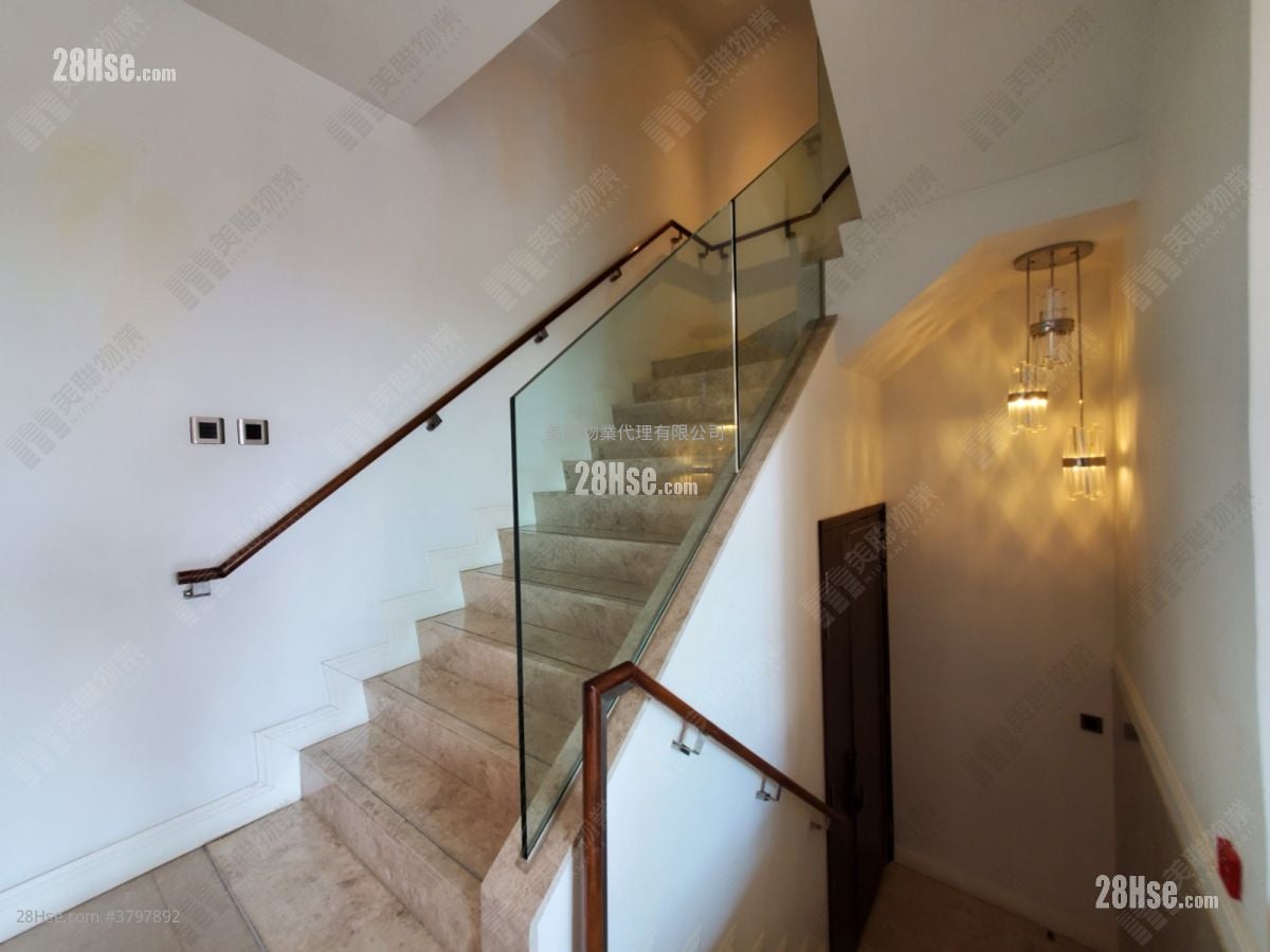 娉廷 售盘 4 房 , 3 浴室 1,589 平方尺