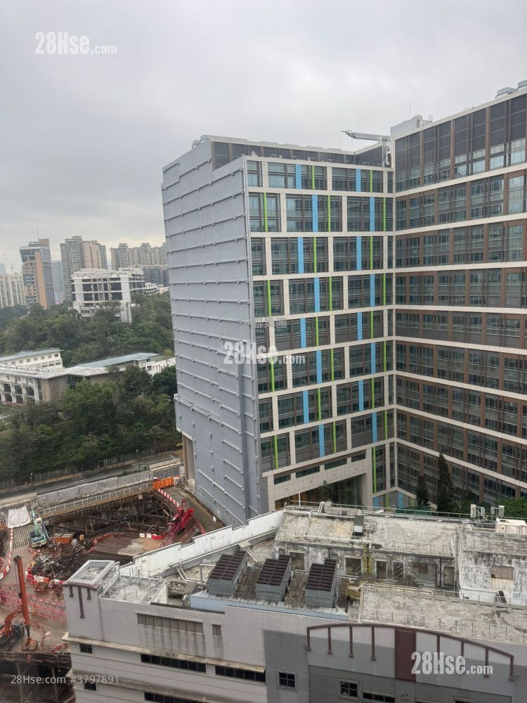 Hung Hay Building Sell 2 Bedrooms , 1 Bathroom 306 ft²