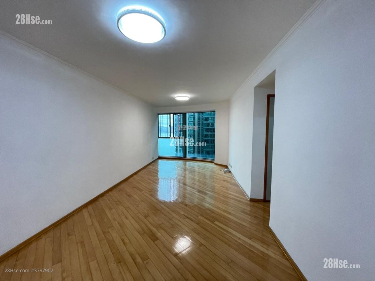 海逸豪园 售盘 4 房 , 2 浴室 886 平方尺