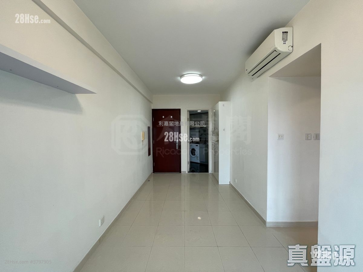 Tseung Kwan O Plaza Sell 2 Bedrooms , 1 Bathroom 429 ft²