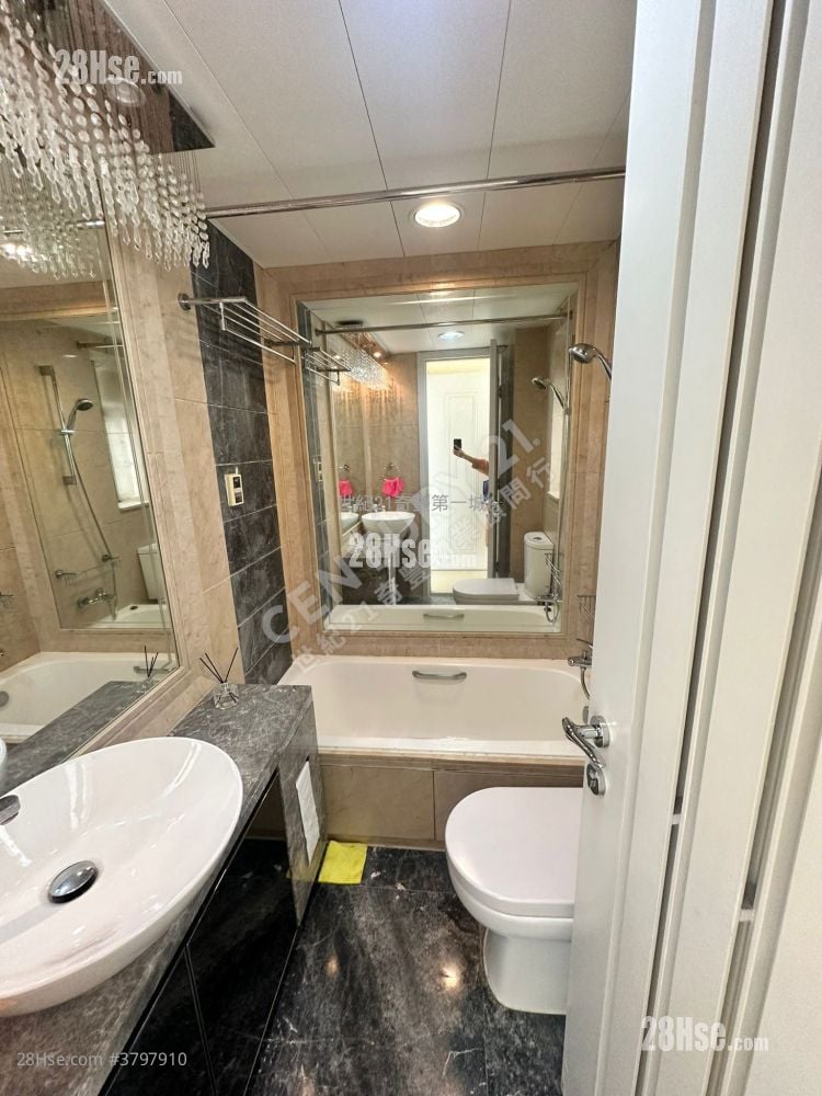 天宇海 售盘 3 房 , 2 浴室 745 平方尺