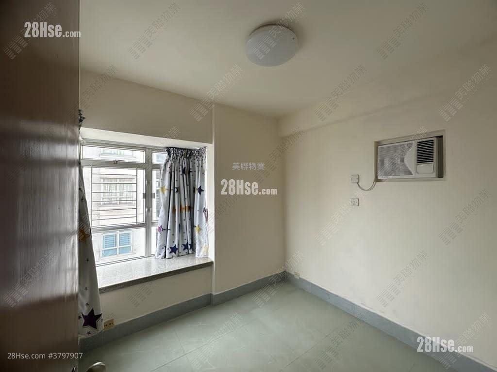 Kingswood Villas Rental 3 Bedrooms , 1 Bathroom 547 ft²