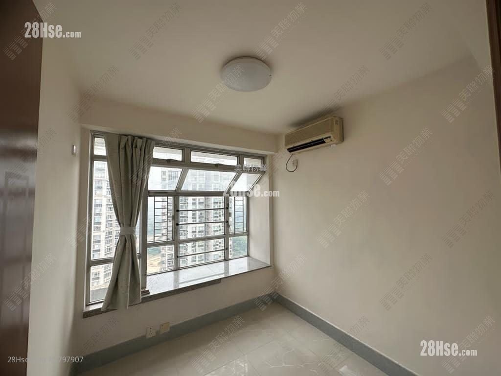 Kingswood Villas Rental 3 Bedrooms , 1 Bathroom 547 ft²