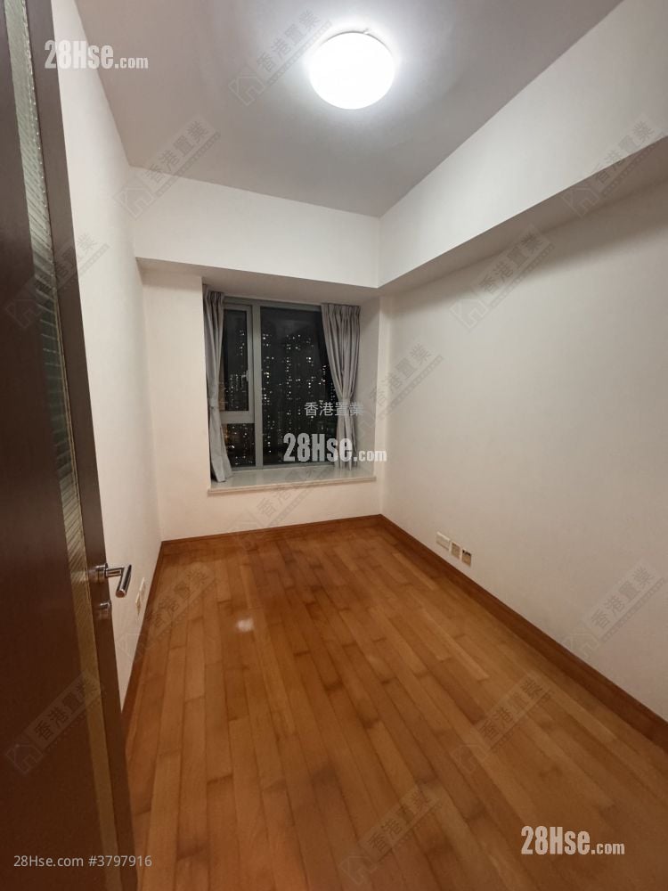 君临天下 售盘 3 房 , 2 浴室 1,051 平方尺