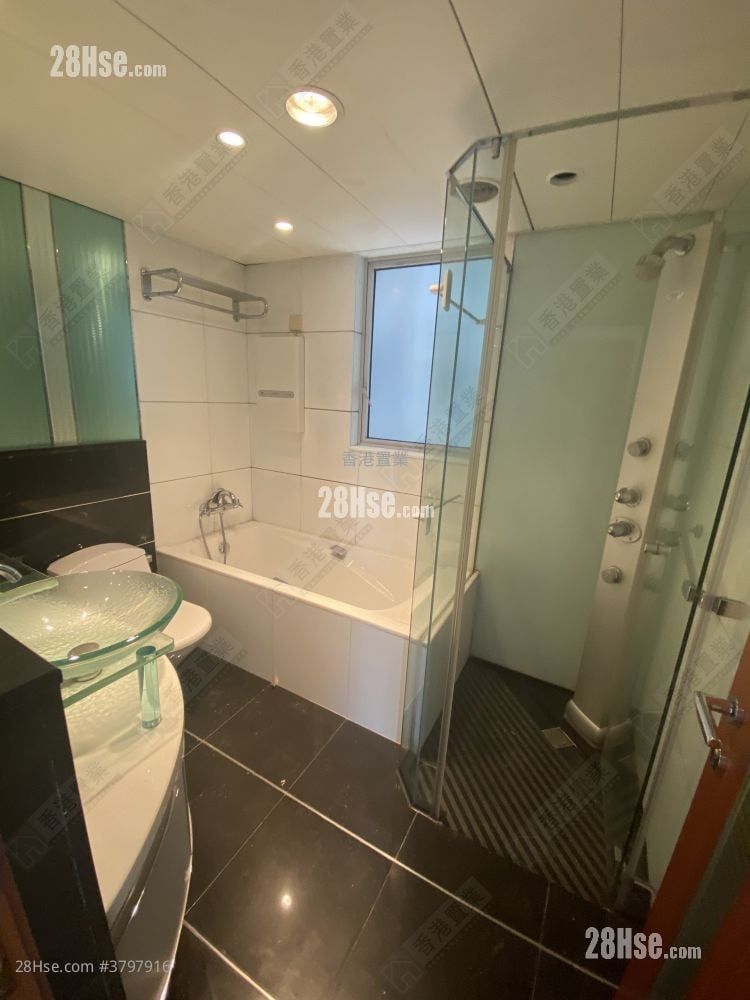 君临天下 售盘 3 房 , 2 浴室 1,051 平方尺