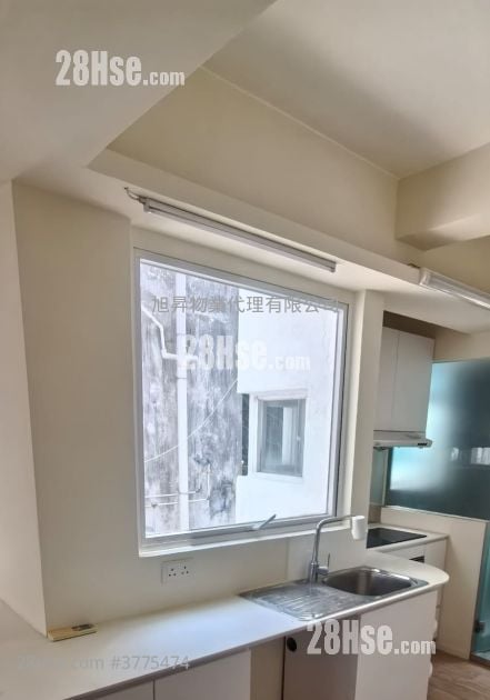 唐楼 租盘 1 房 , 1 浴室 339 平方尺