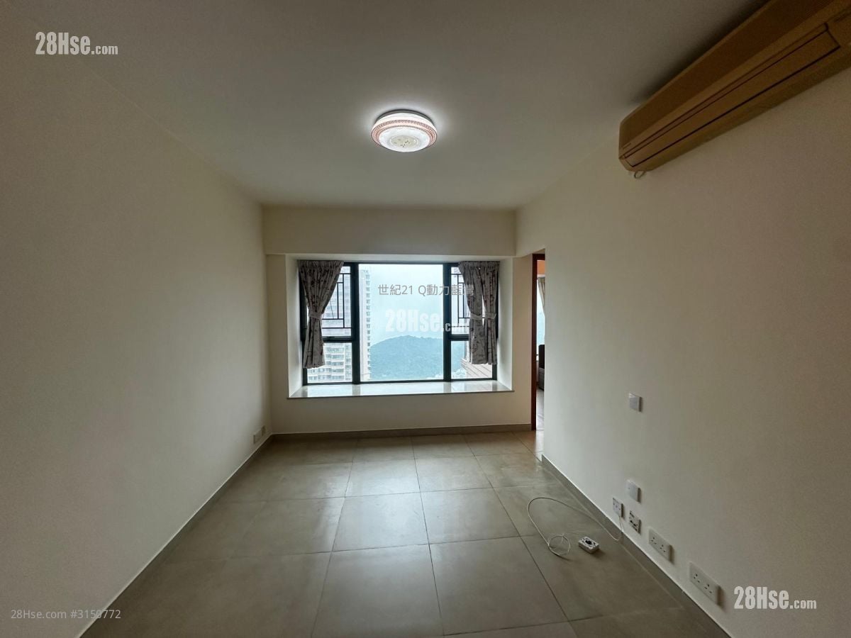 Island Resort Sell 2 Bedrooms , 1 Bathroom 455 ft²