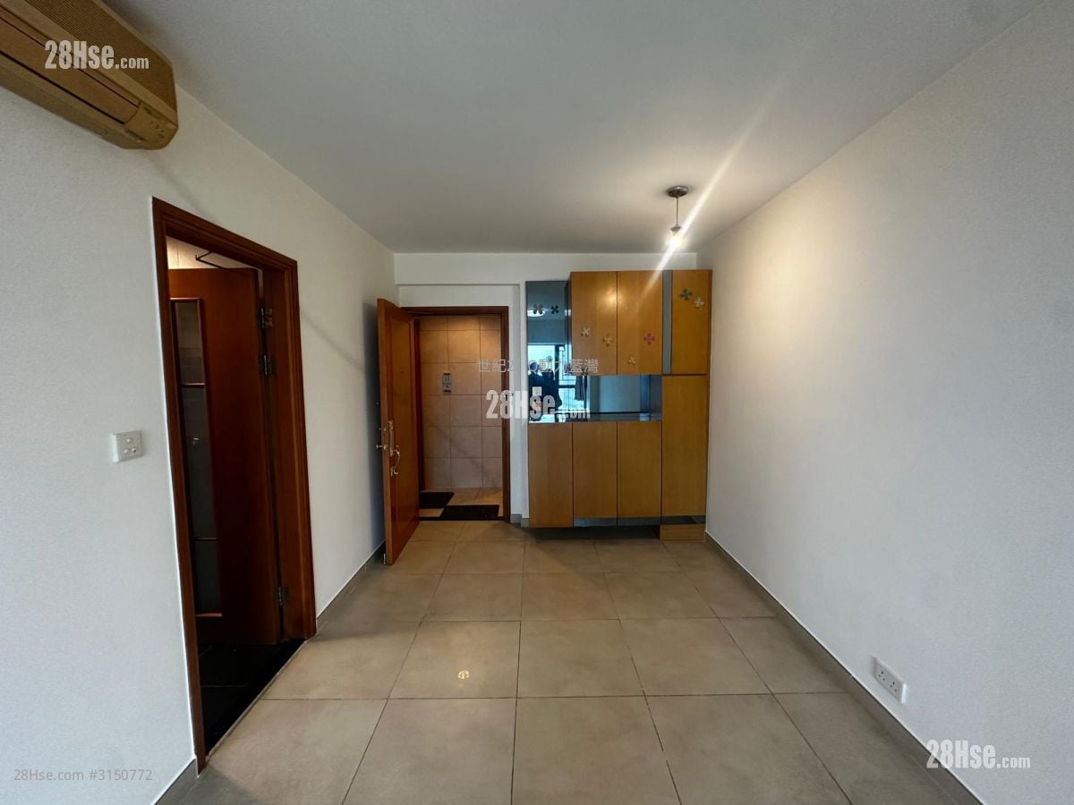 Island Resort Sell 2 Bedrooms , 1 Bathroom 455 ft²