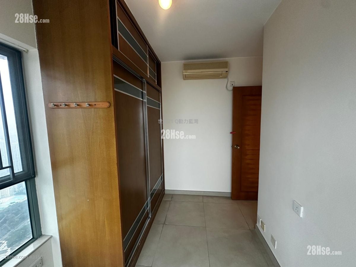 Island Resort Sell 2 Bedrooms , 1 Bathroom 455 ft²