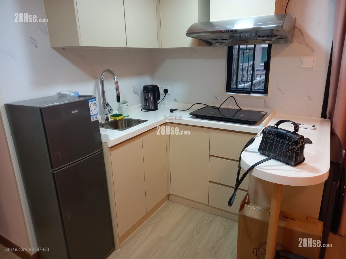 Marina Lodge Sell 257 ft²