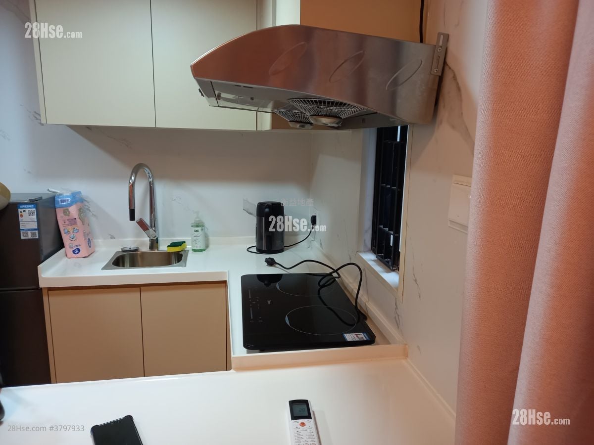 Marina Lodge Sell 257 ft²