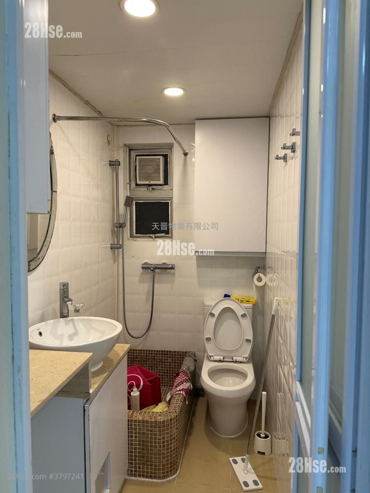 德民大厦 租盘 2 房 , 1 浴室 321 平方尺