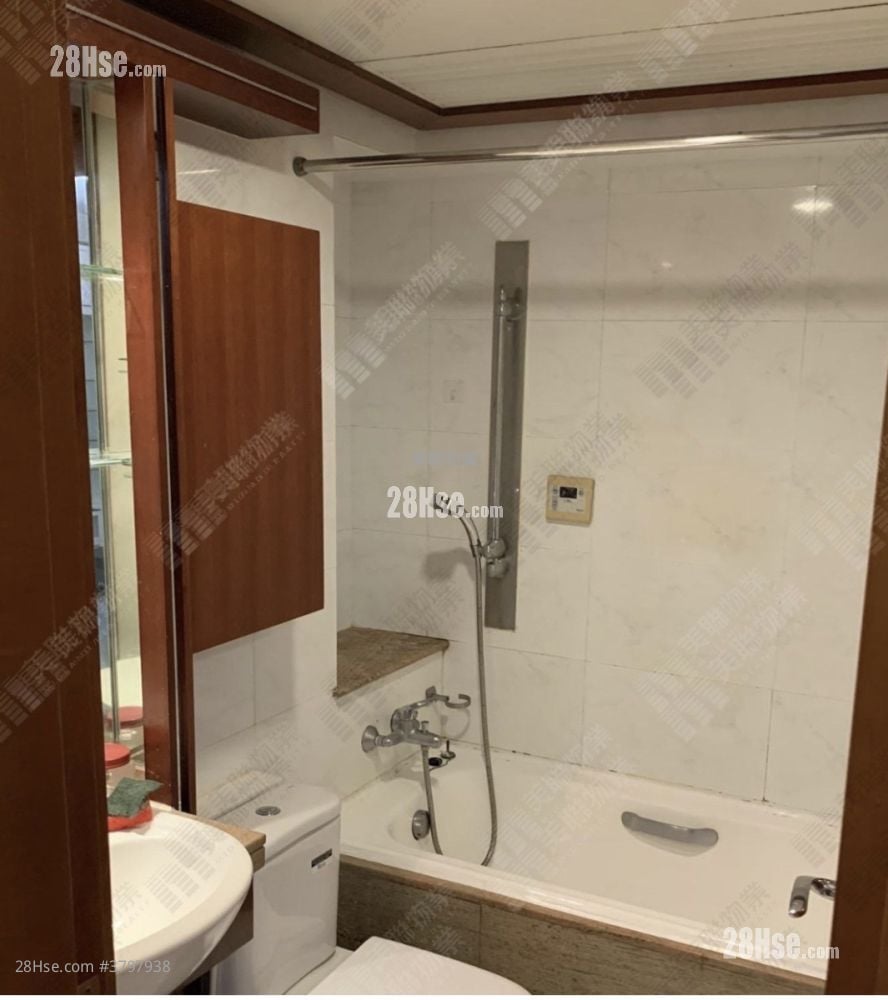 Aquamarine Sell 2 Bedrooms , 1 Bathroom 494 ft²