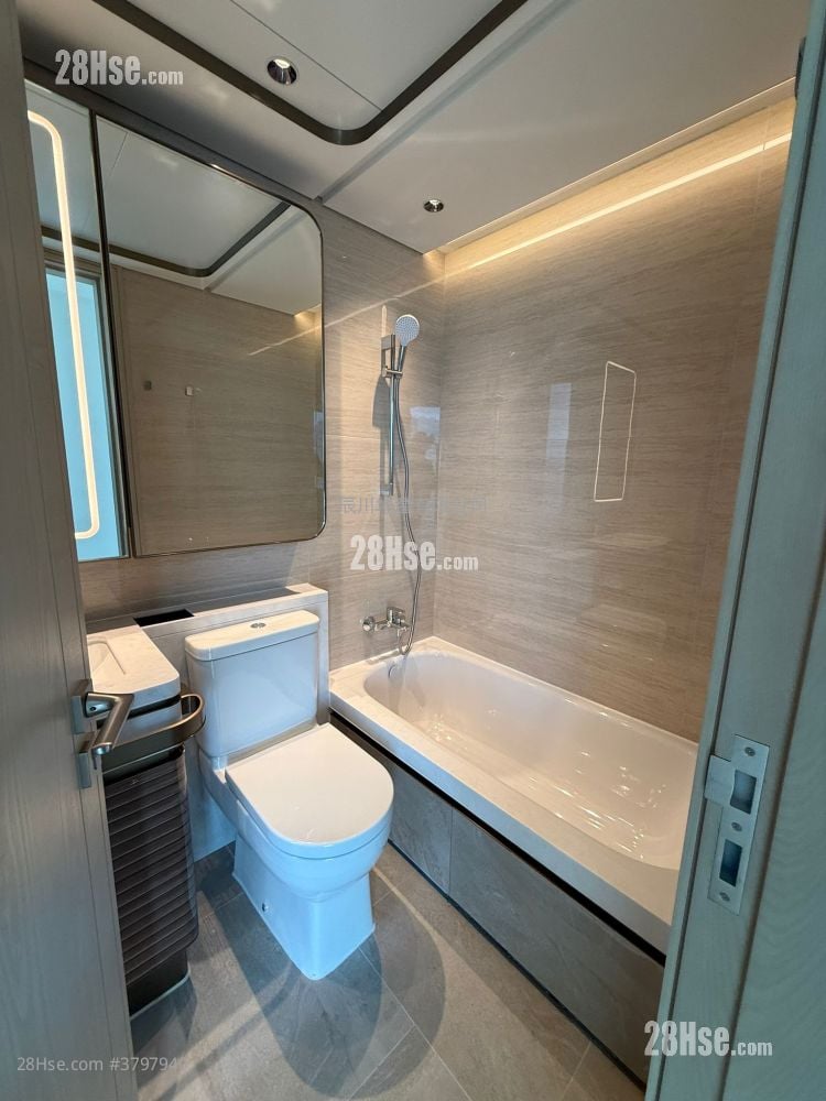 黄金海湾 售盘 450 平方尺