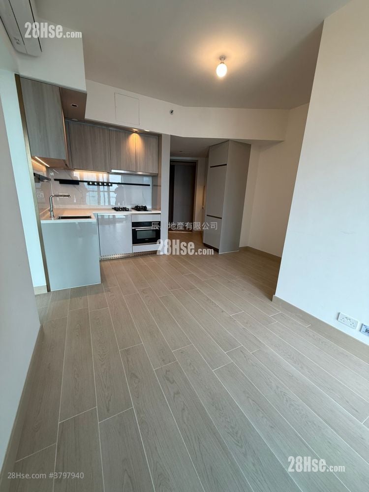 黄金海湾 售盘 450 平方尺