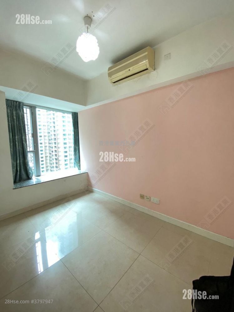 The Pacifica Sell 2 Bedrooms , 1 Bathroom 441 ft²