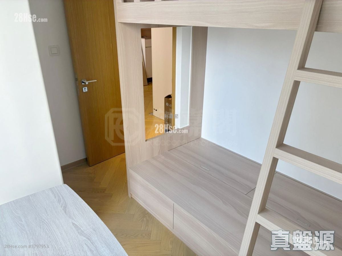 雨后 租盘 2 房 , 1 浴室 475 平方尺