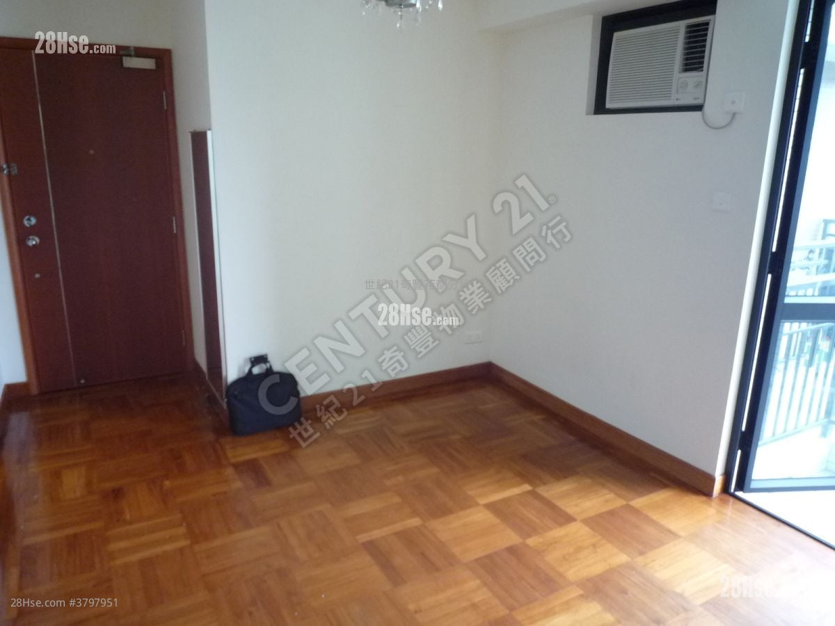 御皇庭 售盘 2 房 , 1 浴室 417 平方尺