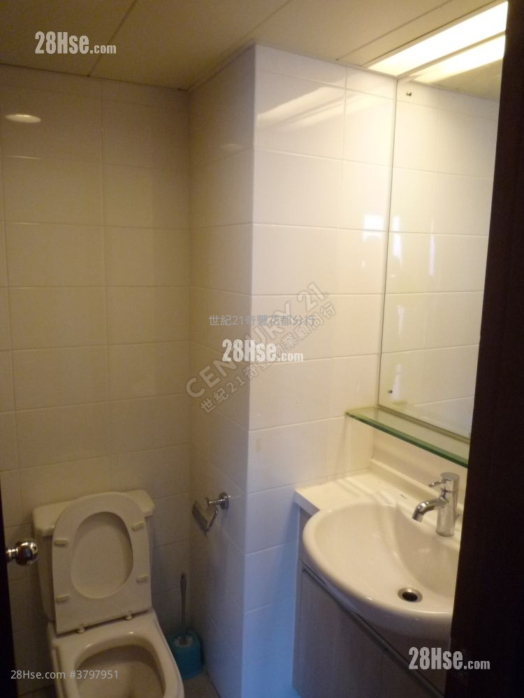 御皇庭 售盘 2 房 , 1 浴室 417 平方尺