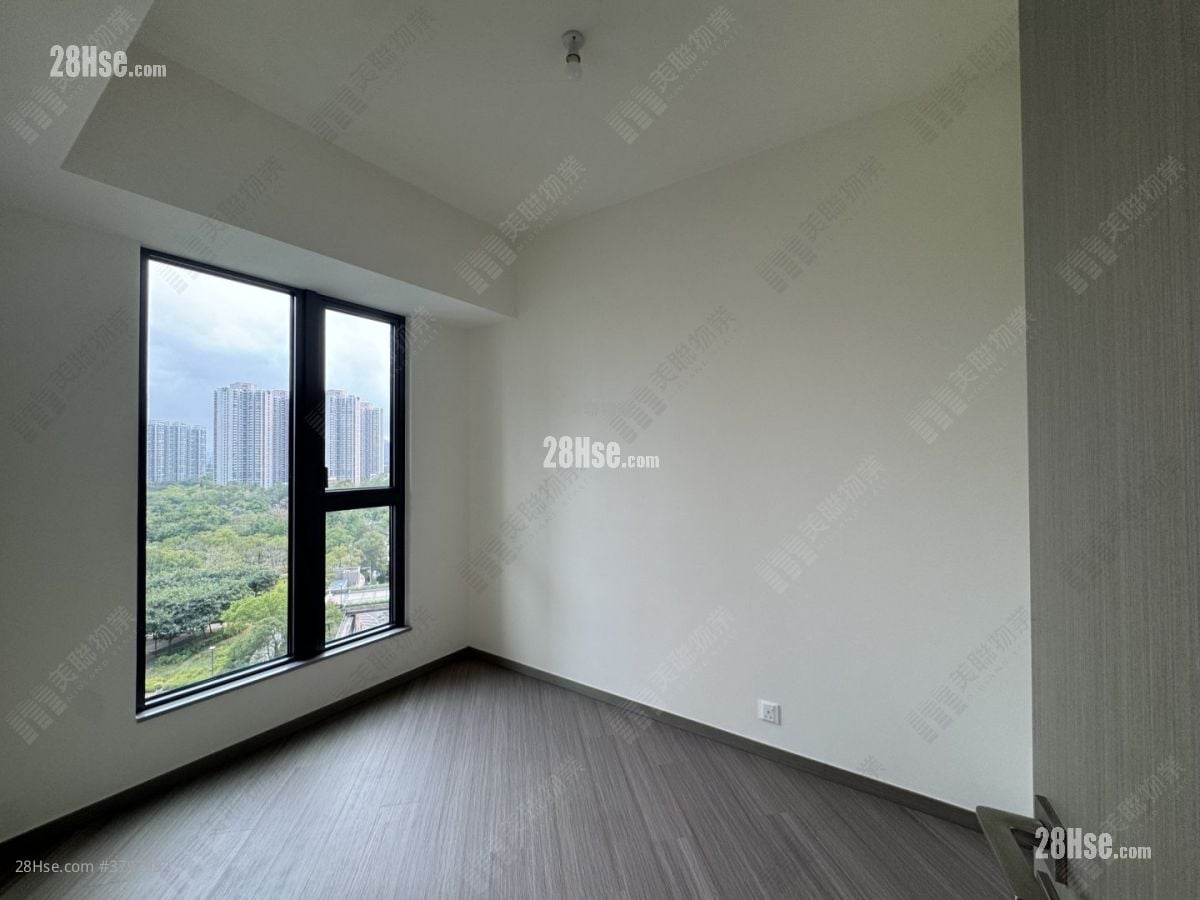 Yoho West Rental 410 ft²