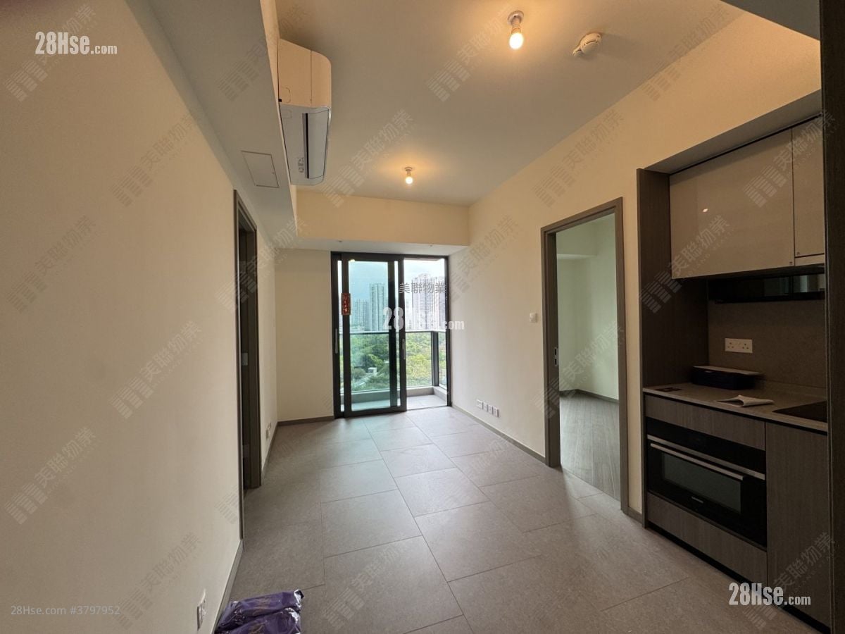 Yoho West Rental 410 ft²