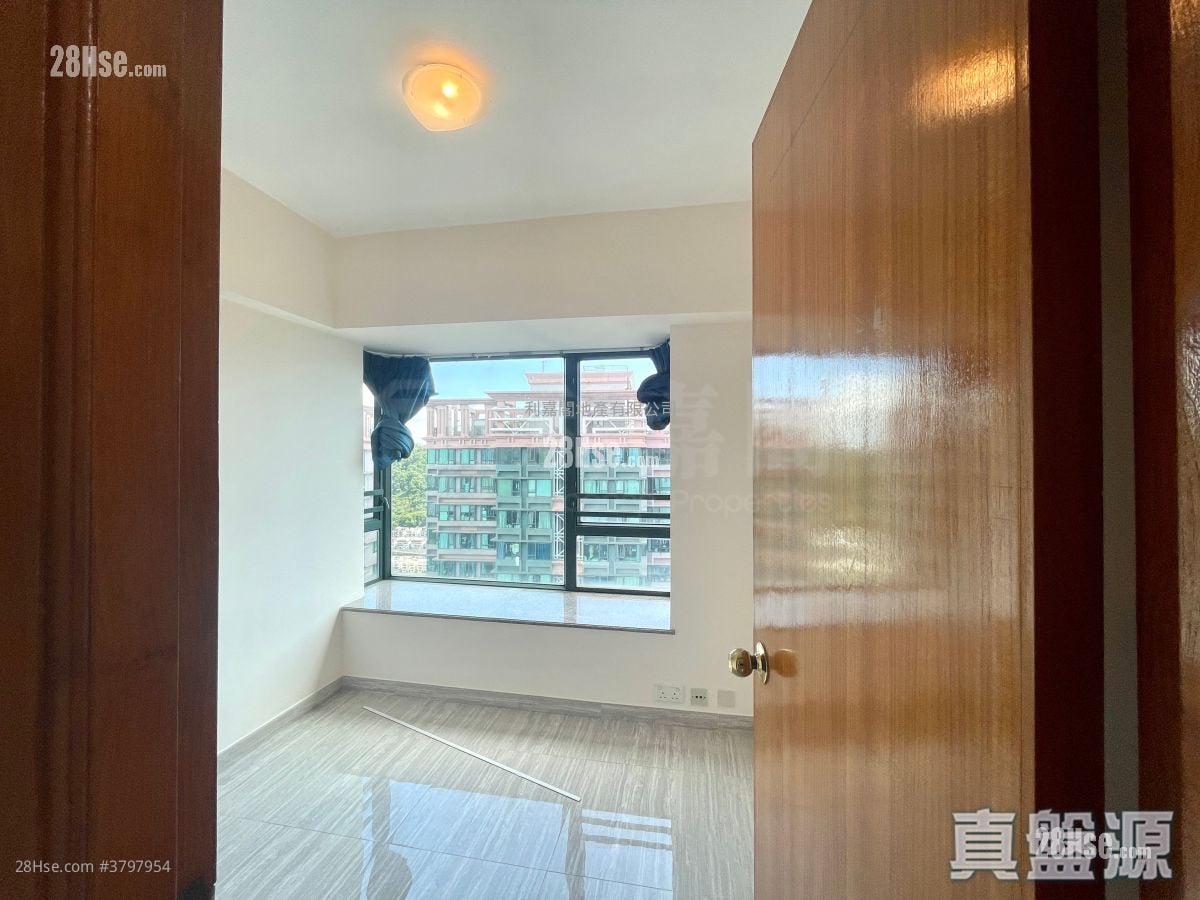 The Metro City Sell 2 Bedrooms , 1 Bathroom 363 ft²