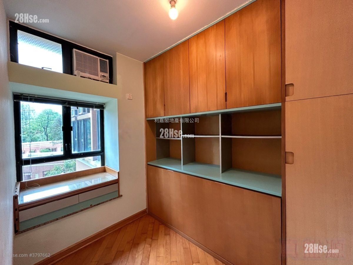 晓峰园 售盘 2 房 , 1 浴室 548 平方尺