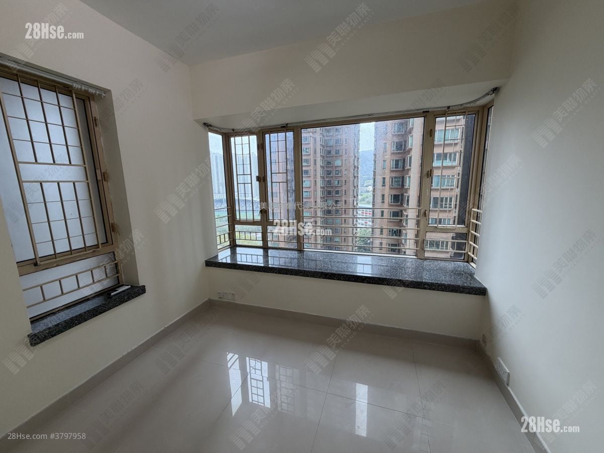 La Cite Noble Rental 2 Bedrooms , 1 Bathroom 434 ft²