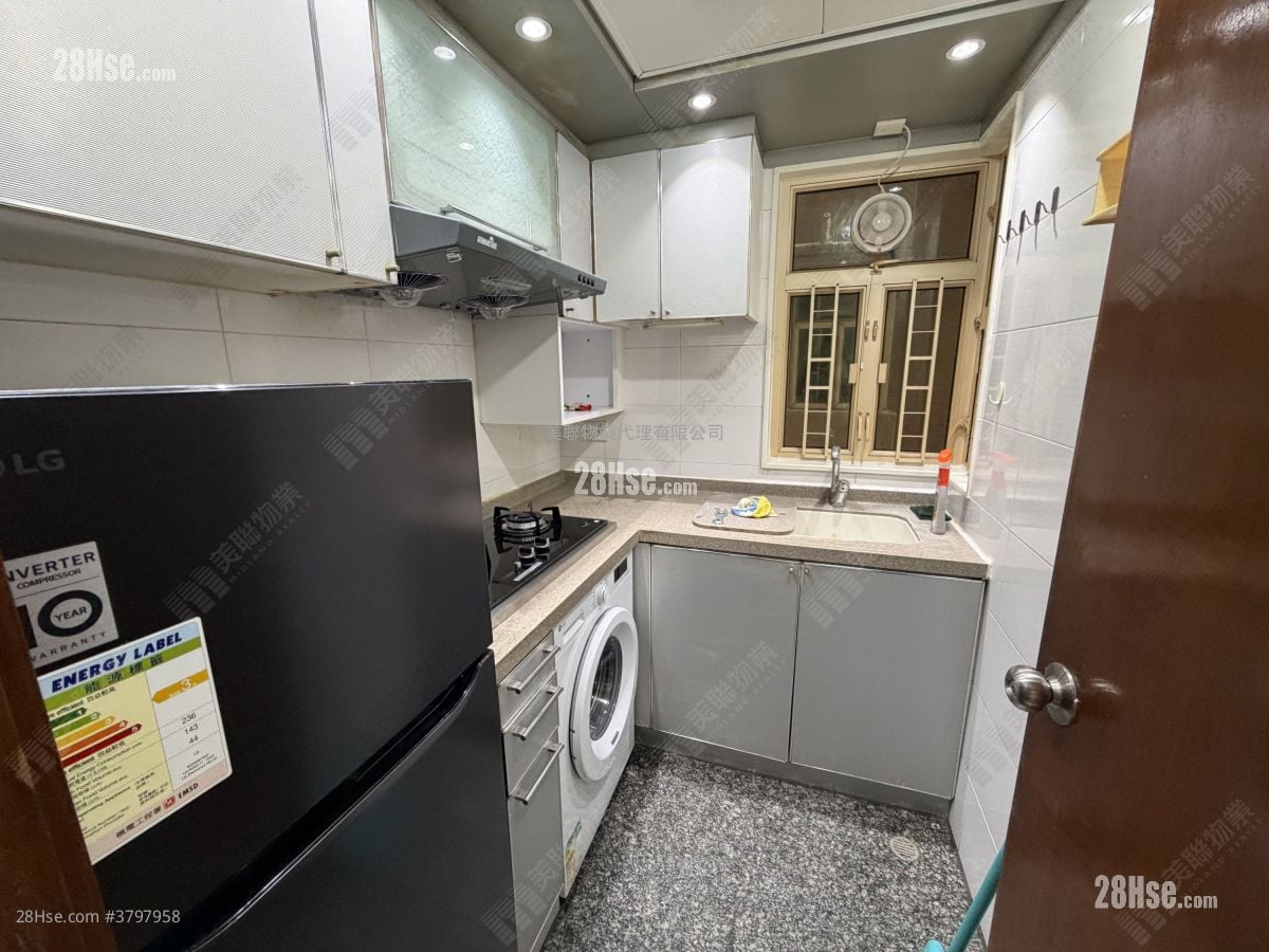 La Cite Noble Rental 2 Bedrooms , 1 Bathroom 434 ft²