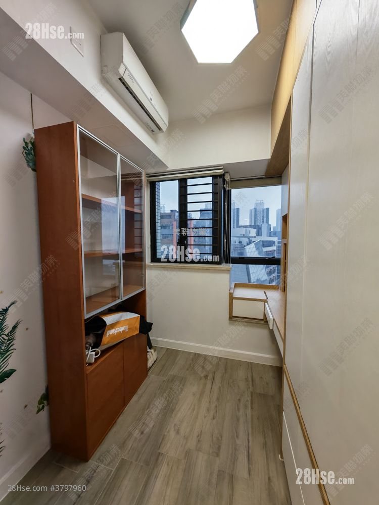 Chelsea Court Sell 1 Bedroom 450 ft²