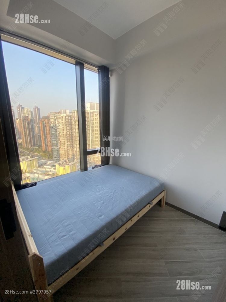 蝶翠峰 租盘 1 房 266 平方尺