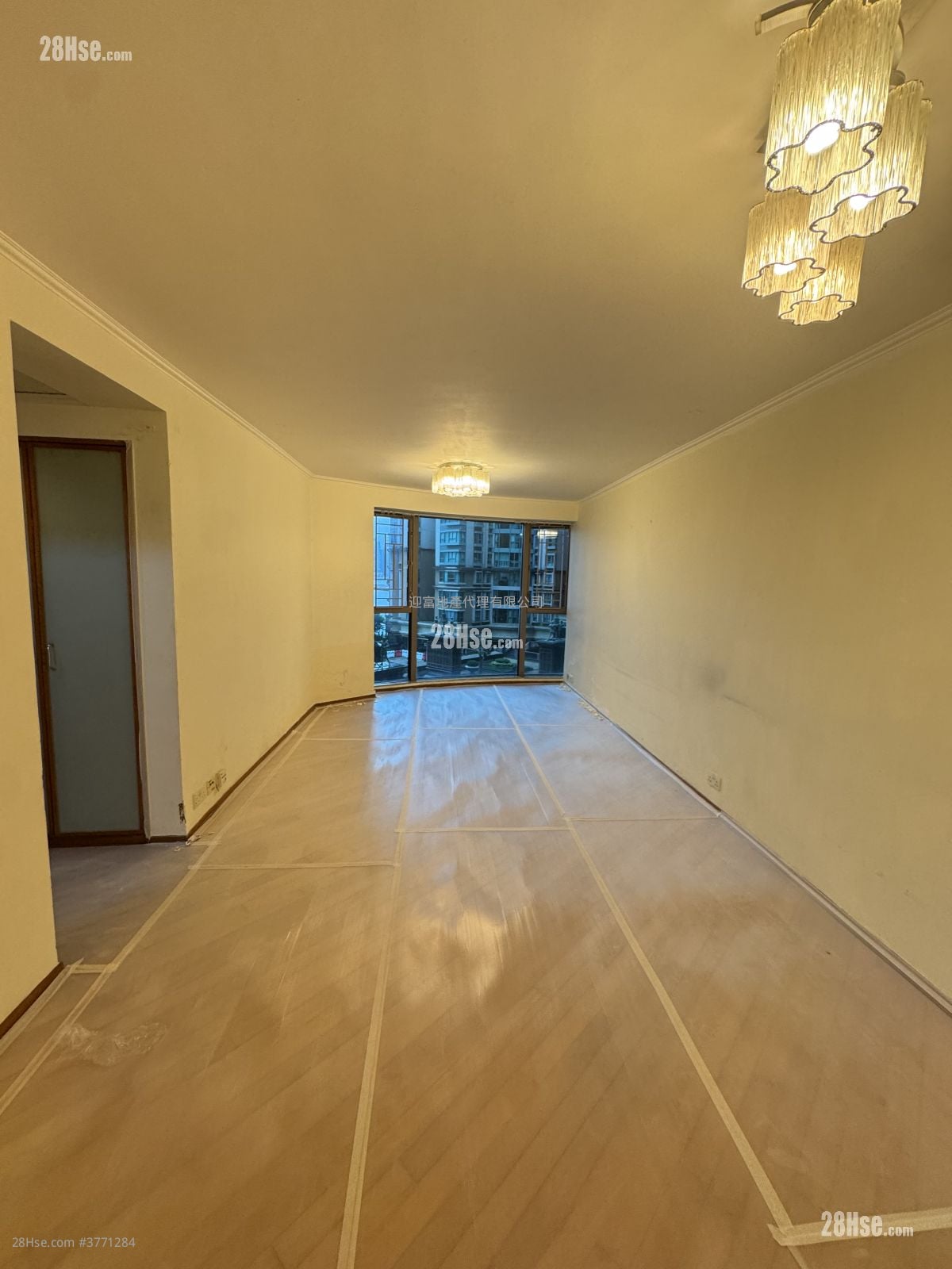 海逸豪园 租盘 4 房 , 2 浴室 880 平方尺