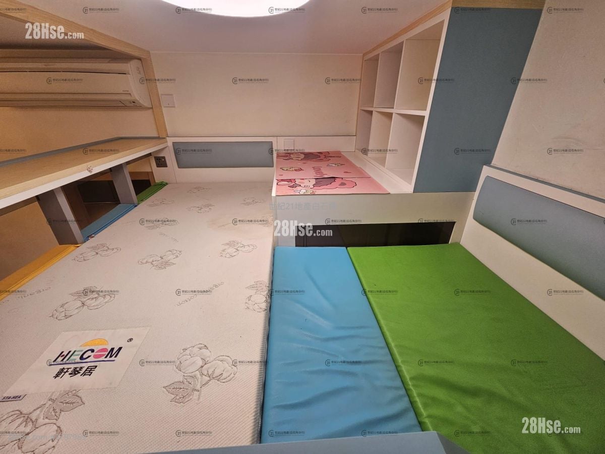 Mayfair By The Sea 8 Rental 2 Bedrooms , 1 Bathroom 490 ft²