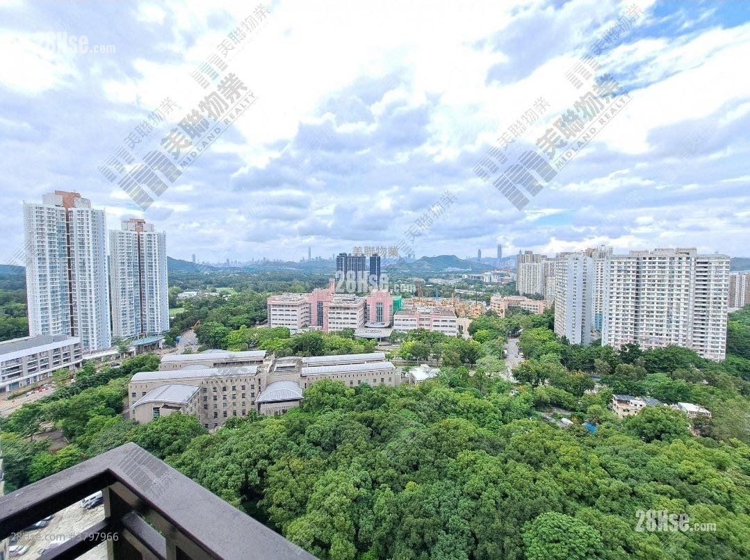 Royal Green Sell 2 Bedrooms 415 ft²