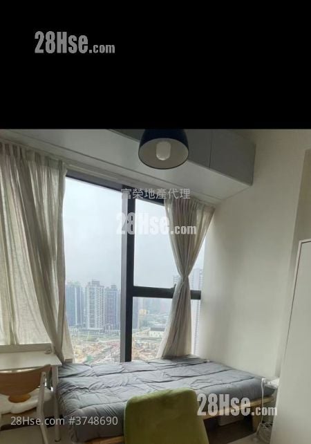 AVA55 售盘 开放式间隔 , 1 浴室 166 平方尺