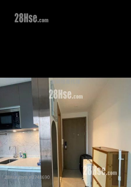 AVA55 售盘 开放式间隔 , 1 浴室 166 平方尺